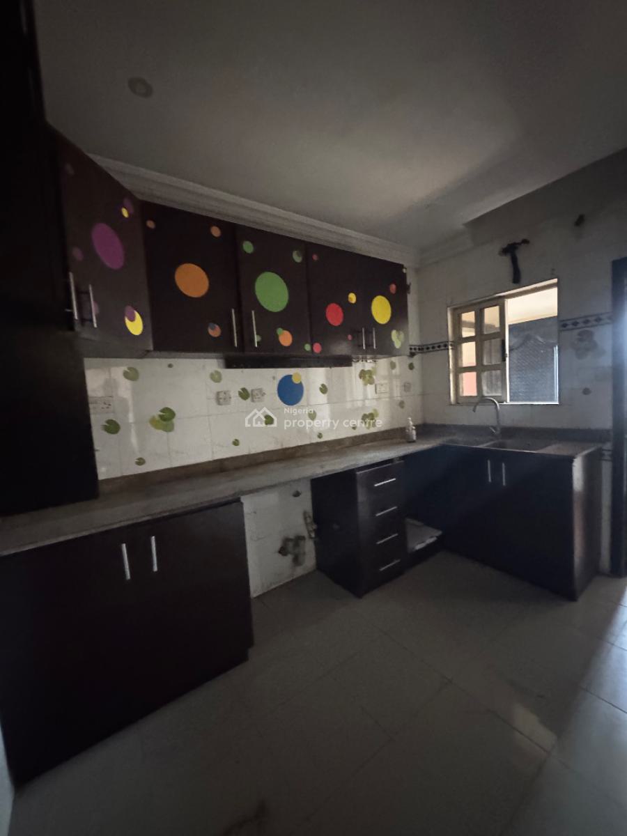 3 Bedroom Apartment, Lekki Phase 1, Lekki, Lagos, Flat / Apartment for Rent