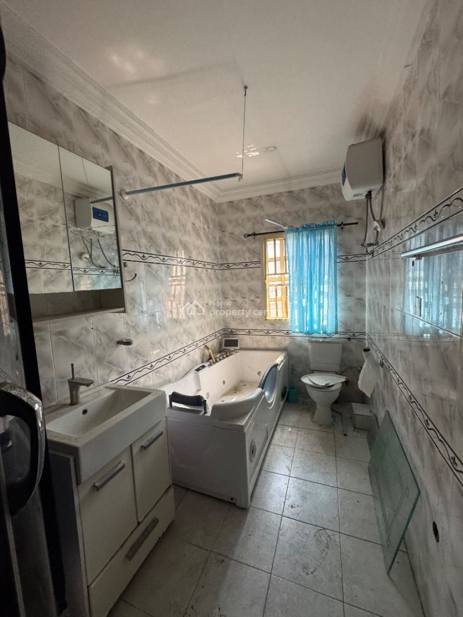 3 Bedroom Apartment, Lekki Phase 1, Lekki, Lagos, Flat / Apartment for Rent