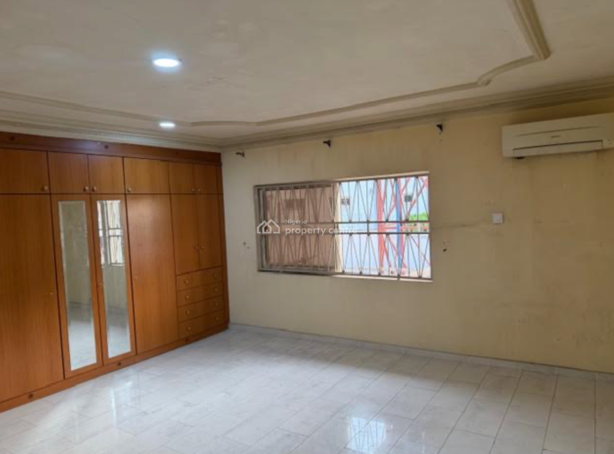 Spacious 8 Bedroom Duplex Good for Office Purpose, Maitama District, Abuja, Detached Duplex for Rent