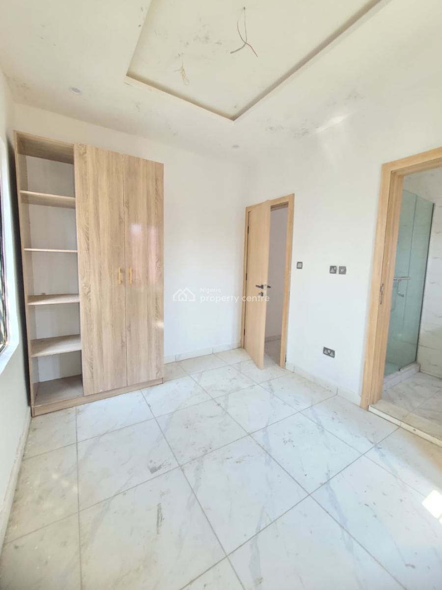 Standard and Beautiful 3 Bedroom Flat, Igboefun, Lekki, Lagos, Flat / Apartment for Sale