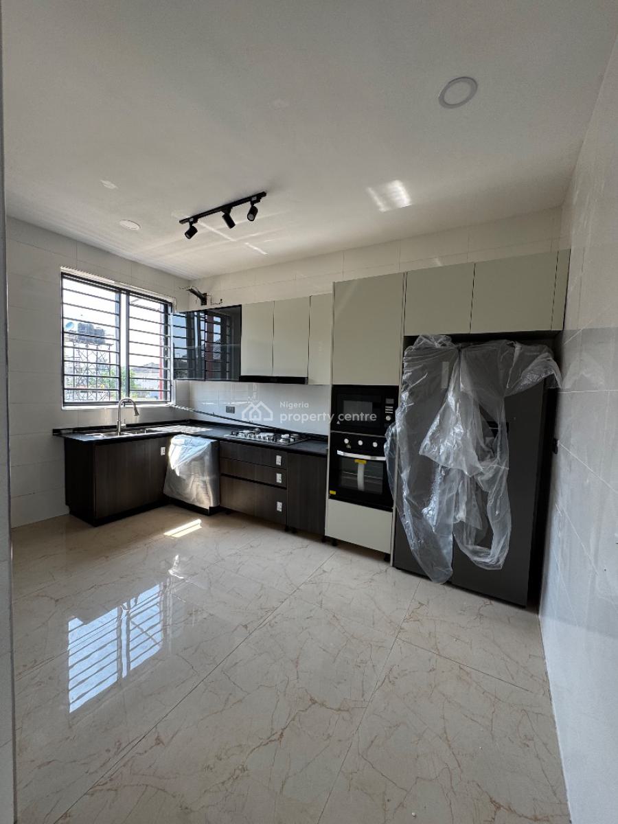 Modern 4bed Maisionette with Bq + Pool + Rooftop Lounge, Lekki Phase 1, Lekki, Lagos, Terraced Duplex for Sale