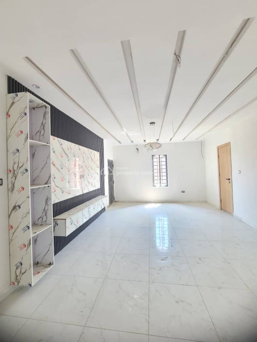 Beautiful and Standard 2 Bedroom Flat, Igboefun, Lekki, Lagos, House for Sale