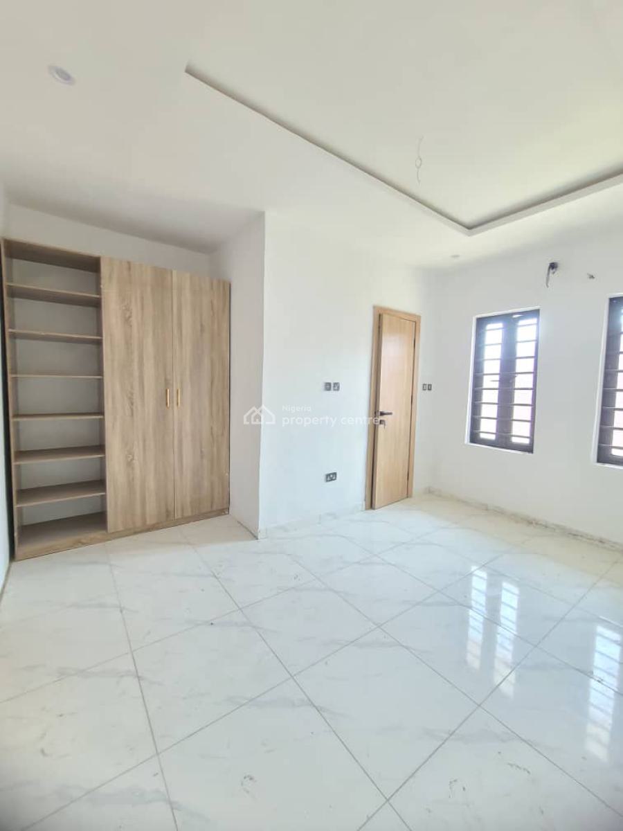 Beautiful and Standard 2 Bedroom Flat, Igboefun, Lekki, Lagos, House for Sale
