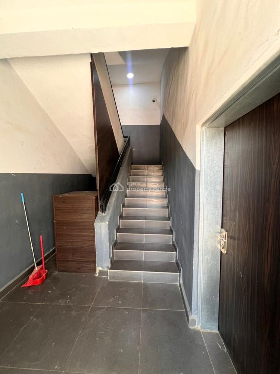 3 Bedroom Furnished Apartment., Guzape District, Abuja, Flat / Apartment for Rent