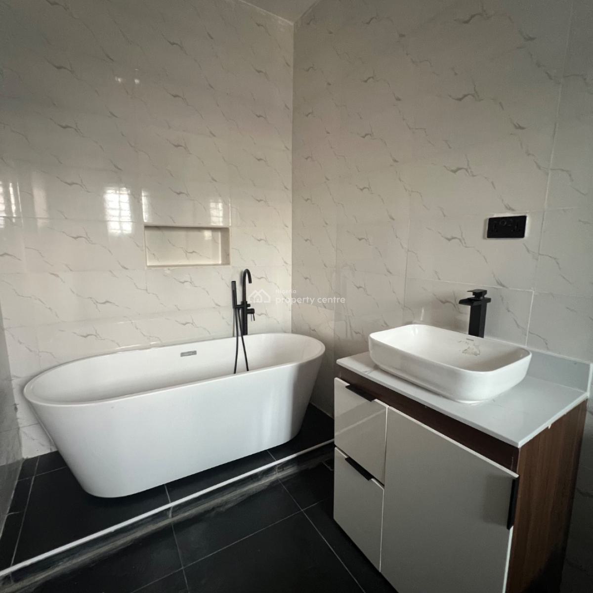 4 Bedroom Terrace Duplex with Bq, Ikate Elegushi, Lekki, Lagos, Terraced Duplex for Sale