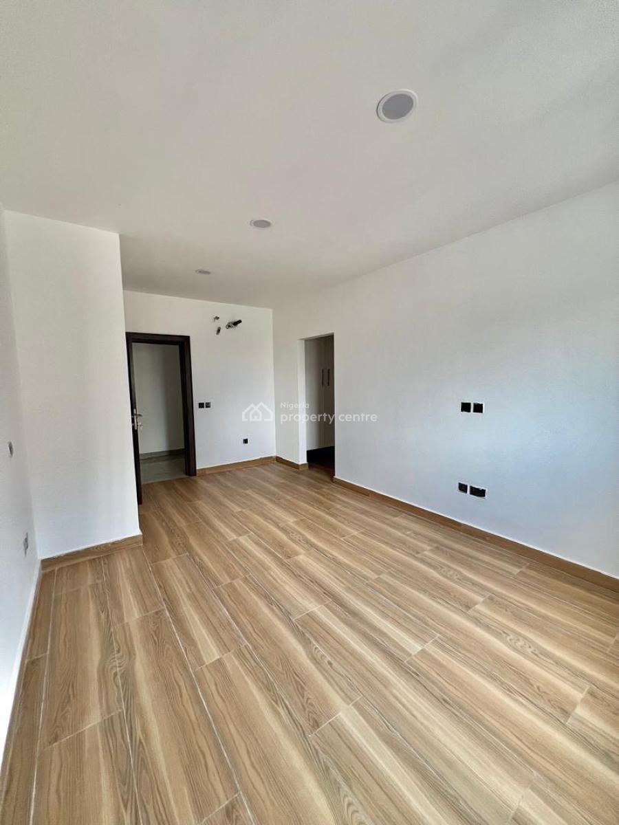 Four Bedroom Apartment, Ikoyi, Lagos, Block of Flats for Sale