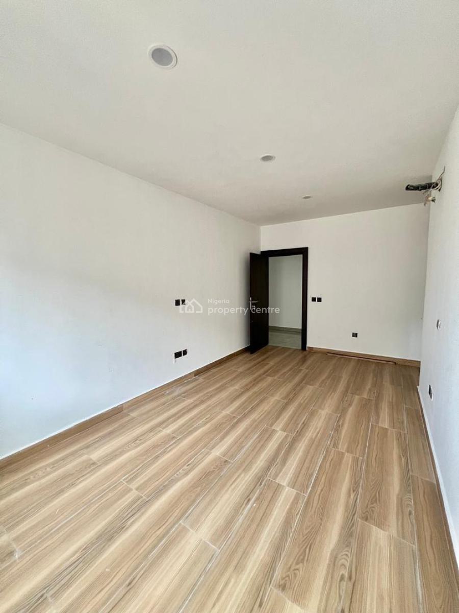 Four Bedroom Apartment, Ikoyi, Lagos, Block of Flats for Sale