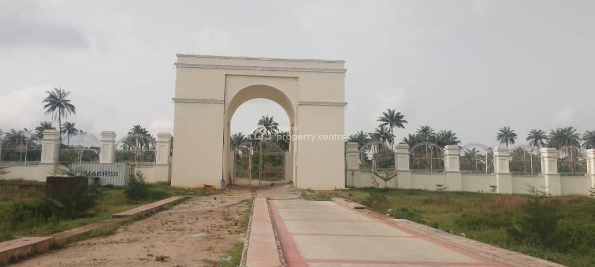Land, Buckingham Park and Garden Estate, Ede South, Osun, Mixed-use Land for Sale