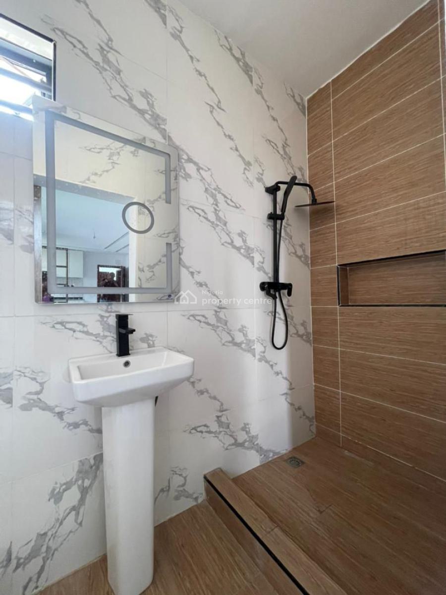 Luxurious Spacious Studio Apartment, Chevron, Lekki Phase 2, Lekki, Lagos, Flat / Apartment for Sale