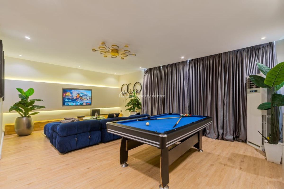 3 Bedroom Luxury Waterfront Apartment, Lekki Phase 1, Lekki, Lagos, Flat / Apartment Short Let