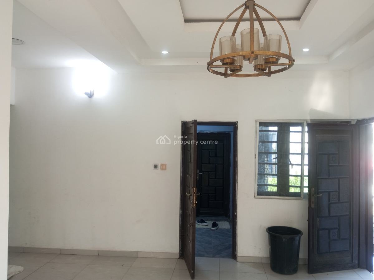 Nice and Accessible 2 Bedroom Flat Upstairs, Badore, Ajah, Lagos, Flat / Apartment for Rent