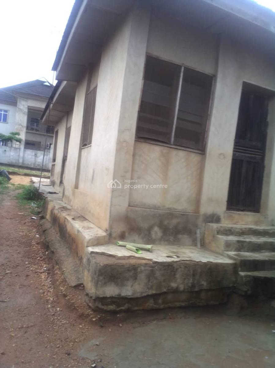 Cheap 3 Bedroom Bungalow, Close to Item7 Go Restaurant, Carpenter Area, Ologuneru, Ibadan, Oyo, Detached Bungalow for Sale