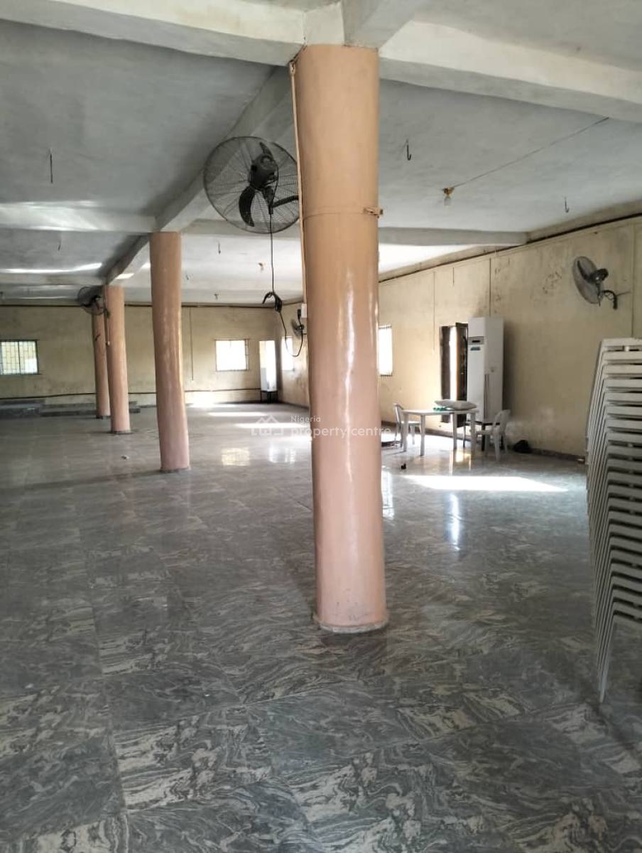 Commercial Building, Ewedogbon Bus Stop, Lasu. Igando Road, Alimosho, Lagos, Warehouse for Rent