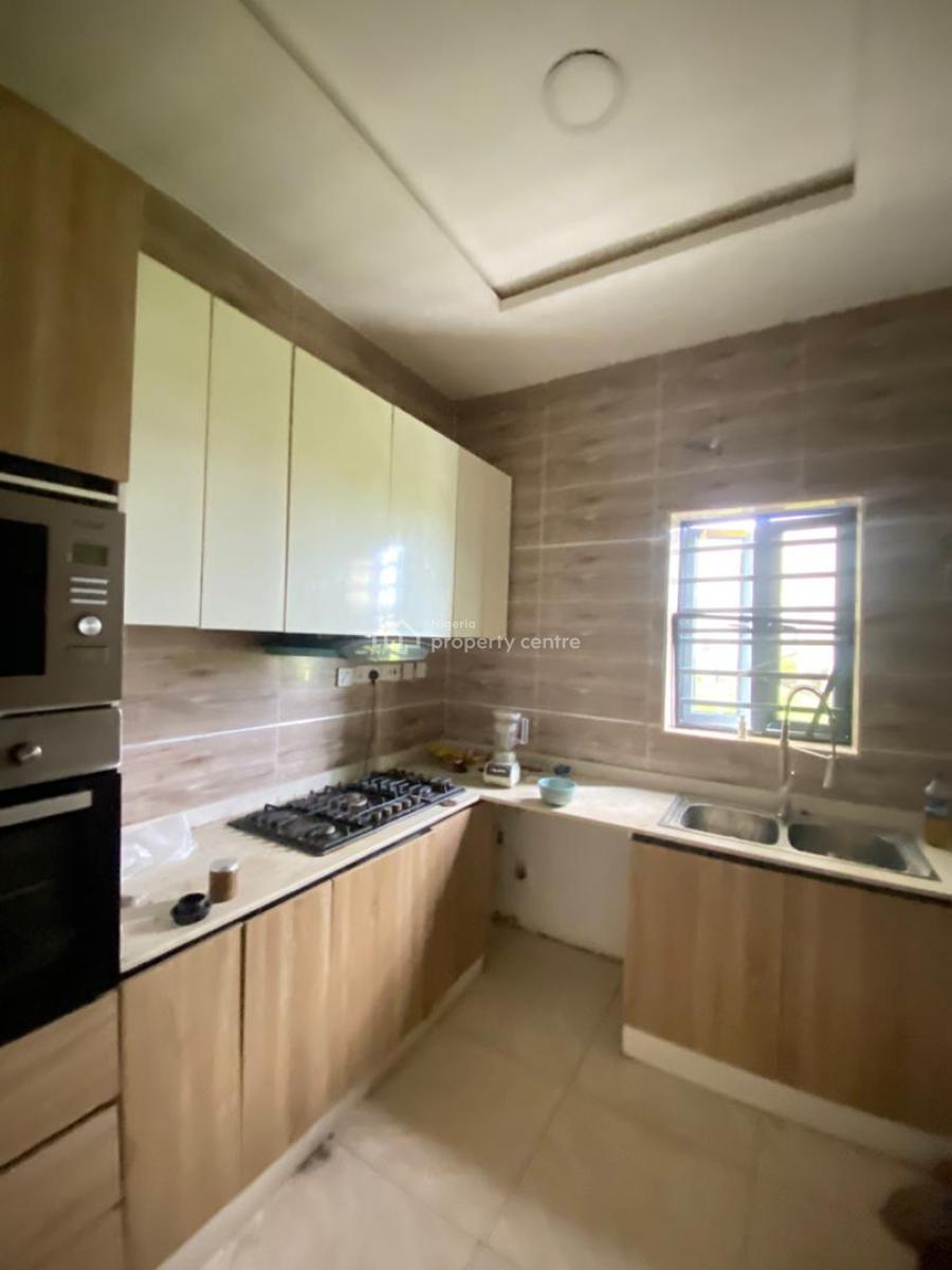 3 Bedroom Terrace Duplex in an Estate, Vgc, Lekki, Lagos, Terraced Duplex for Rent