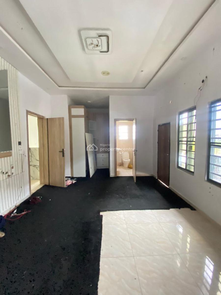 3 Bedroom Terrace Duplex in an Estate, Vgc, Lekki, Lagos, Terraced Duplex for Rent