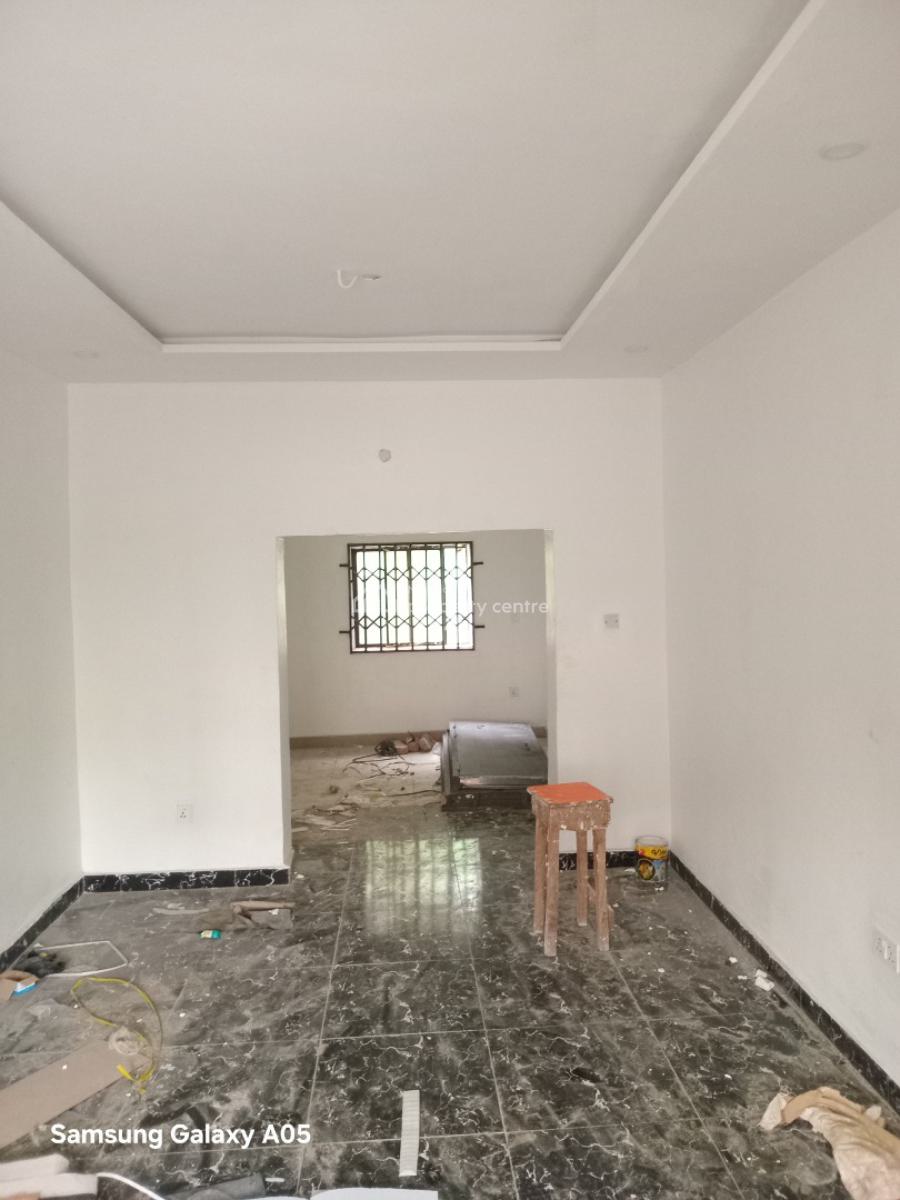 Renovated 3 Bedroom Flat, Heart of Utako, Utako, Abuja, House for Rent