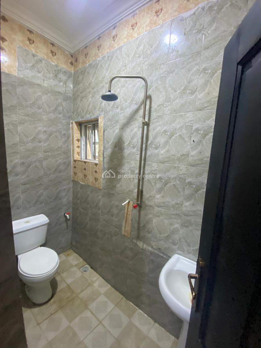 Executive 2bedrooms Luxury Apartment, Badore Road, Ajah, Lagos, Flat / Apartment for Rent