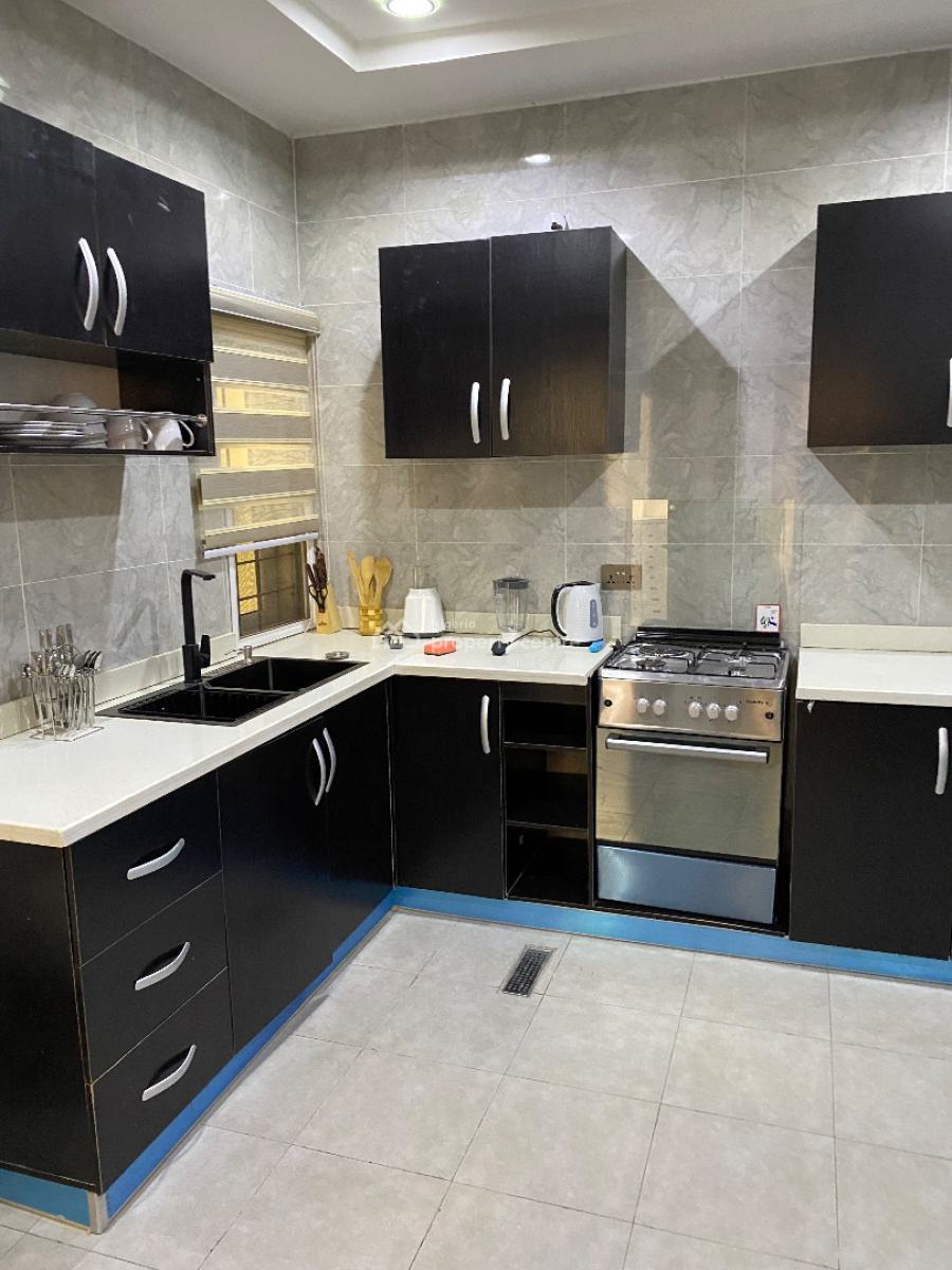 3 Bedroom Apartments, Guzape District, Abuja, Flat / Apartment Short Let