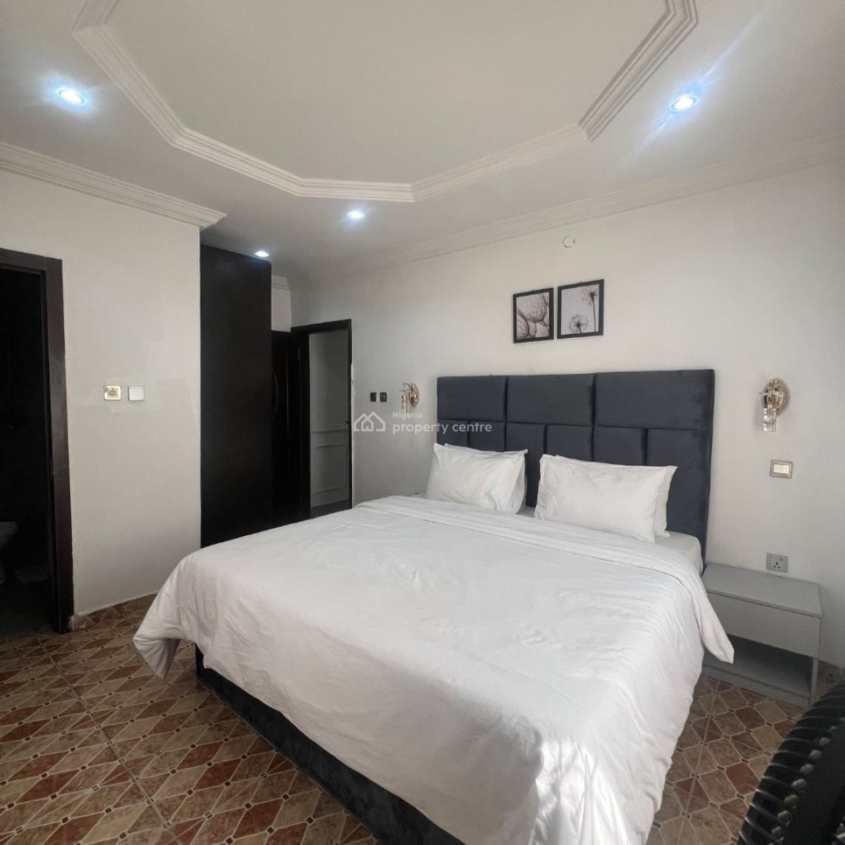 Fully Furnished 2 Bedroom  Flat, Lekki Phase 1, Lekki, Lagos, Flat / Apartment for Rent