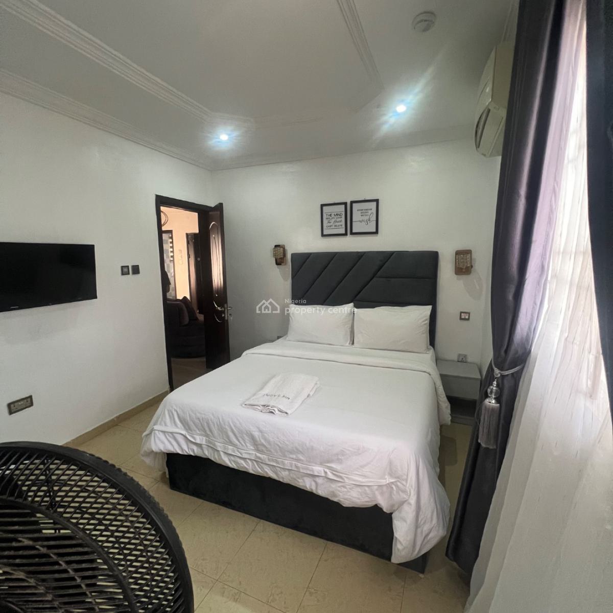 Fully Furnished 2 Bedroom  Flat, Lekki Phase 1, Lekki, Lagos, Flat / Apartment for Rent