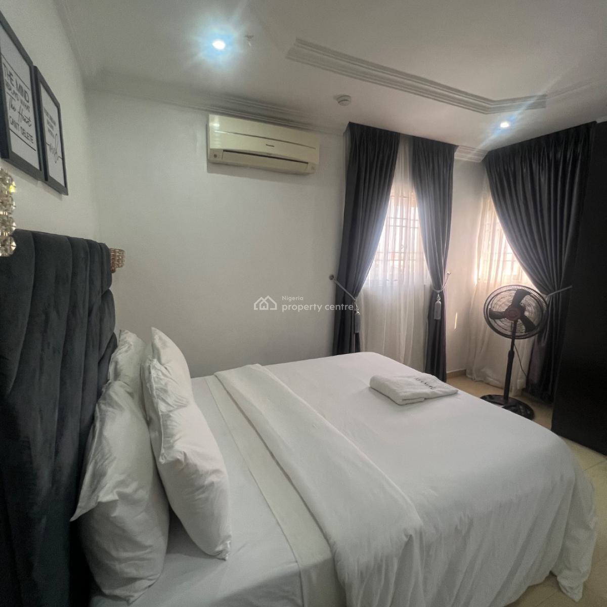 Fully Furnished 2 Bedroom  Flat, Lekki Phase 1, Lekki, Lagos, Flat / Apartment for Rent