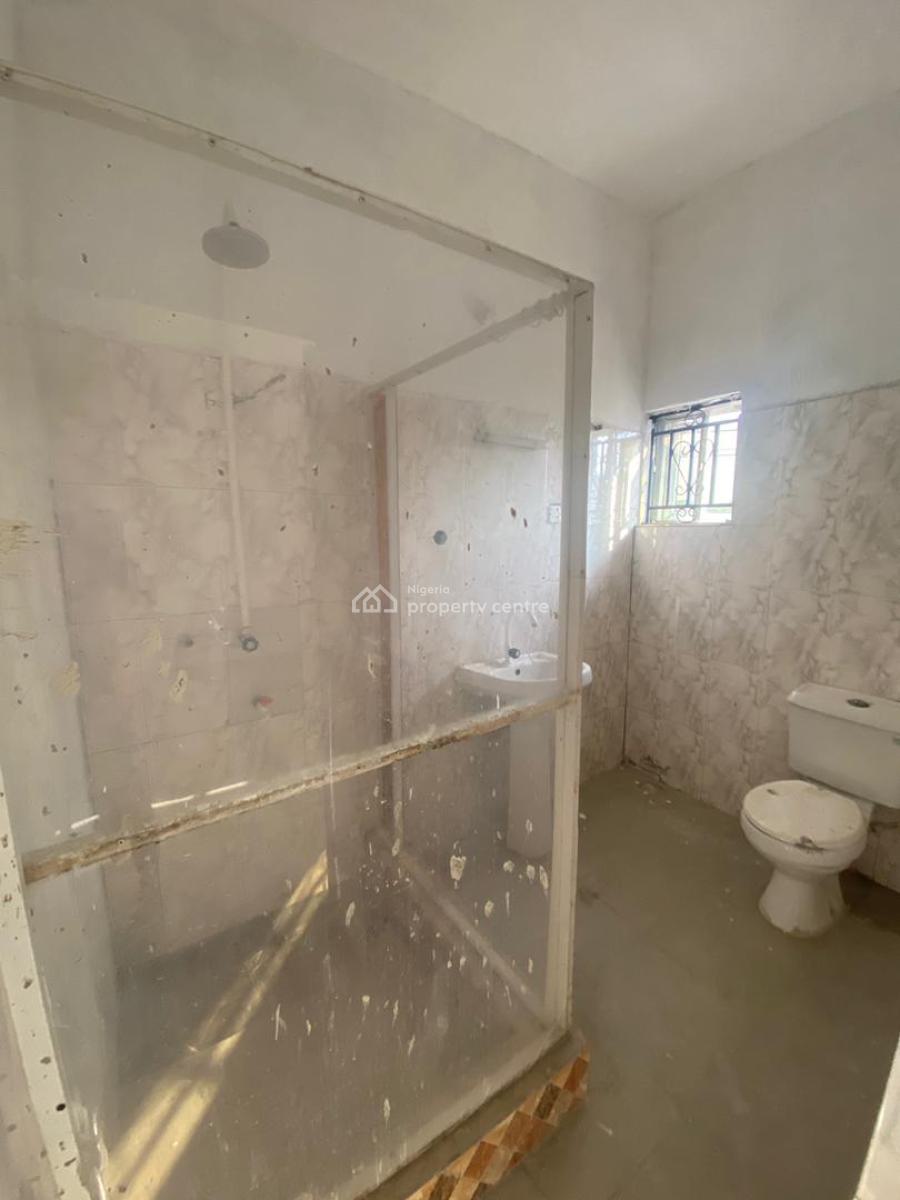 Executive 3bedrooms Luxury Apartment, Badore Road, Ajah, Lagos, Flat / Apartment for Rent