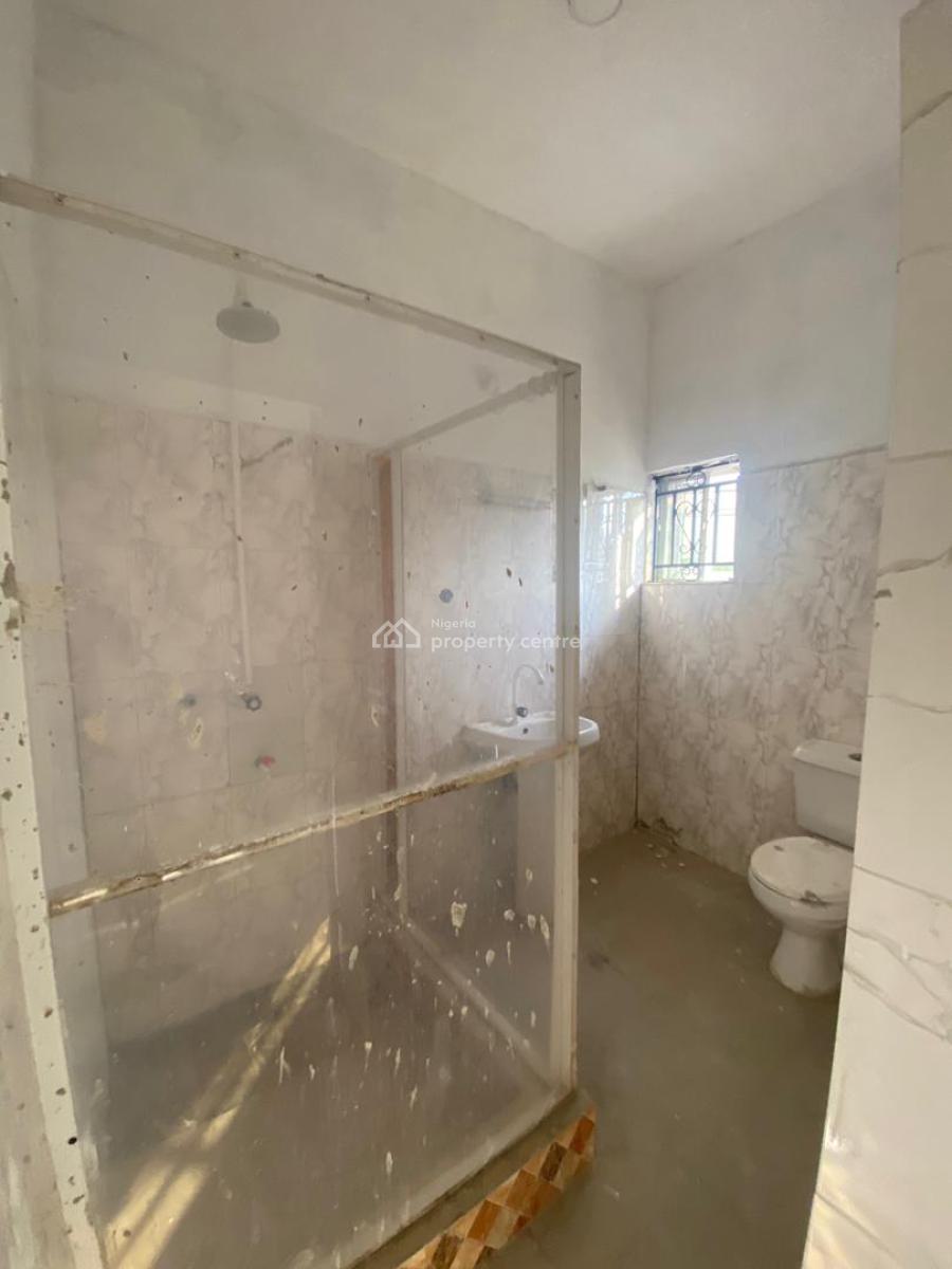 Executive 3bedrooms Luxury Apartment, Badore Road, Ajah, Lagos, Flat / Apartment for Rent