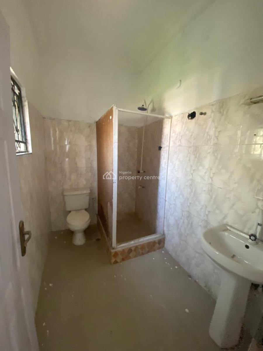 Executive 3bedrooms Luxury Apartment, Badore Road, Ajah, Lagos, Flat / Apartment for Rent