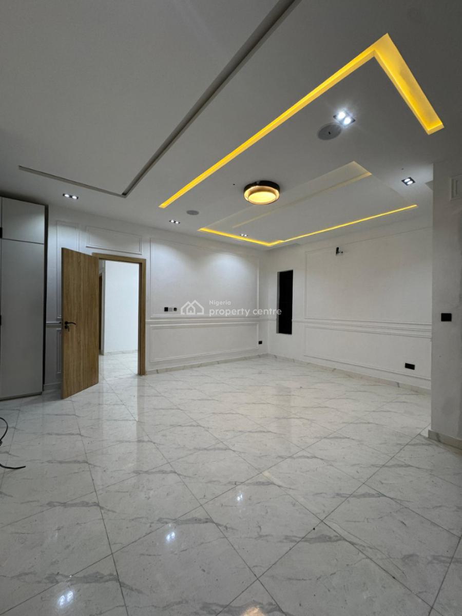 Masssive 4  Bedroom Semi-detached  Duplex with a Bq, Orchid Road, Lekki, Lagos, Semi-detached Duplex for Sale