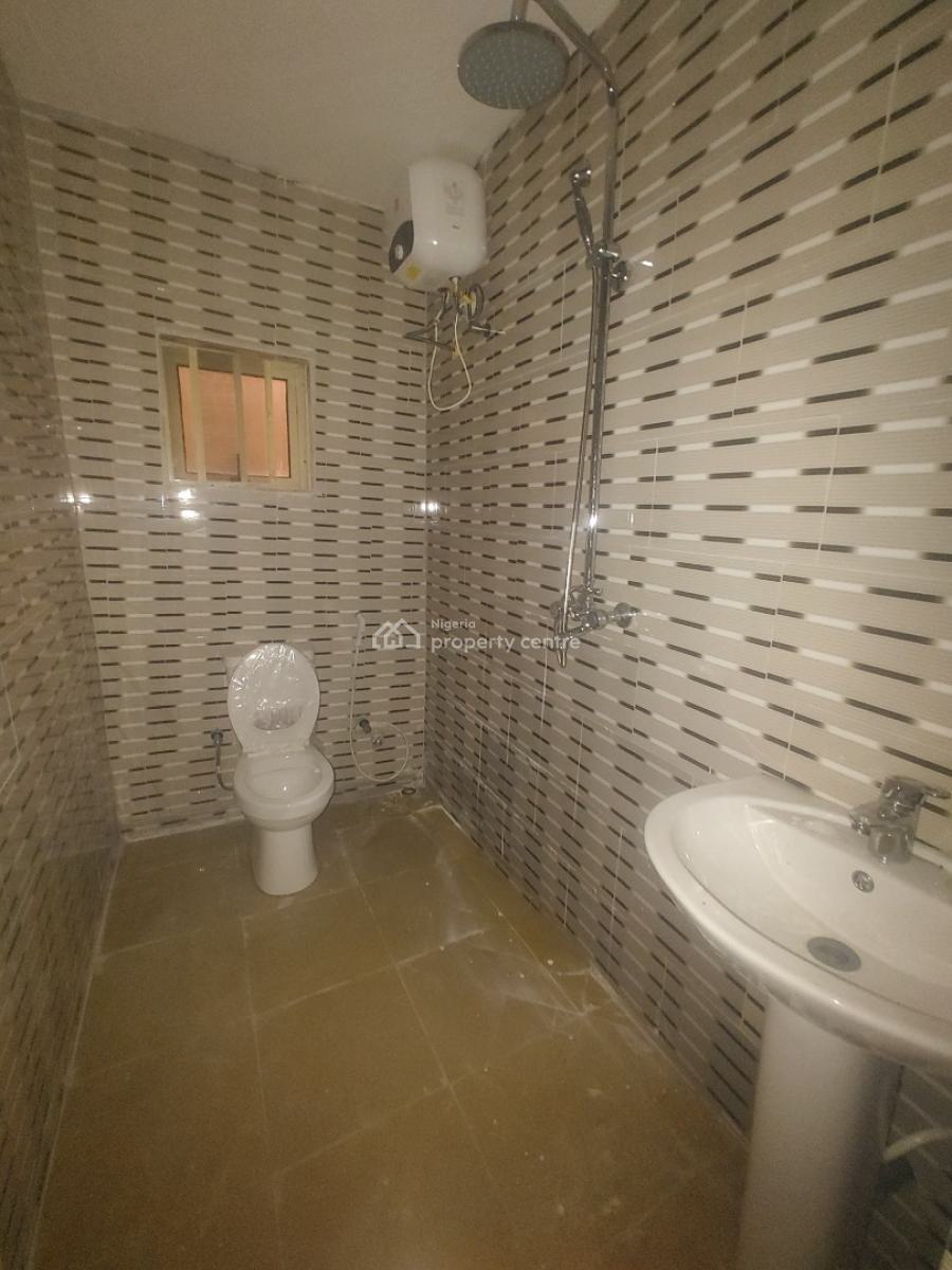 Sharp and Spacious 3 Bedroom Flat Apartment, Majek Sangotedo, Sangotedo, Ajah, Lagos, Flat / Apartment for Rent