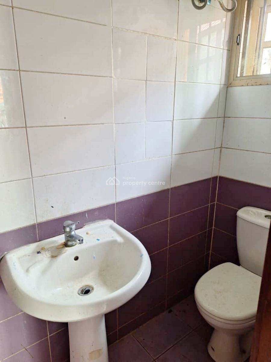 Luxury 3 Bedroom Apartment, Gra Phase 1, Magodo, Lagos, Flat / Apartment for Rent