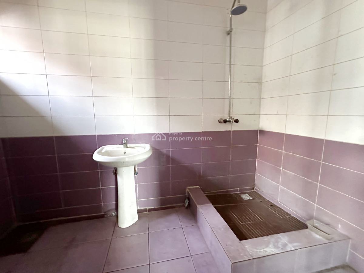 Luxury 3 Bedroom Apartment, Gra Phase 1, Magodo, Lagos, Flat / Apartment for Rent