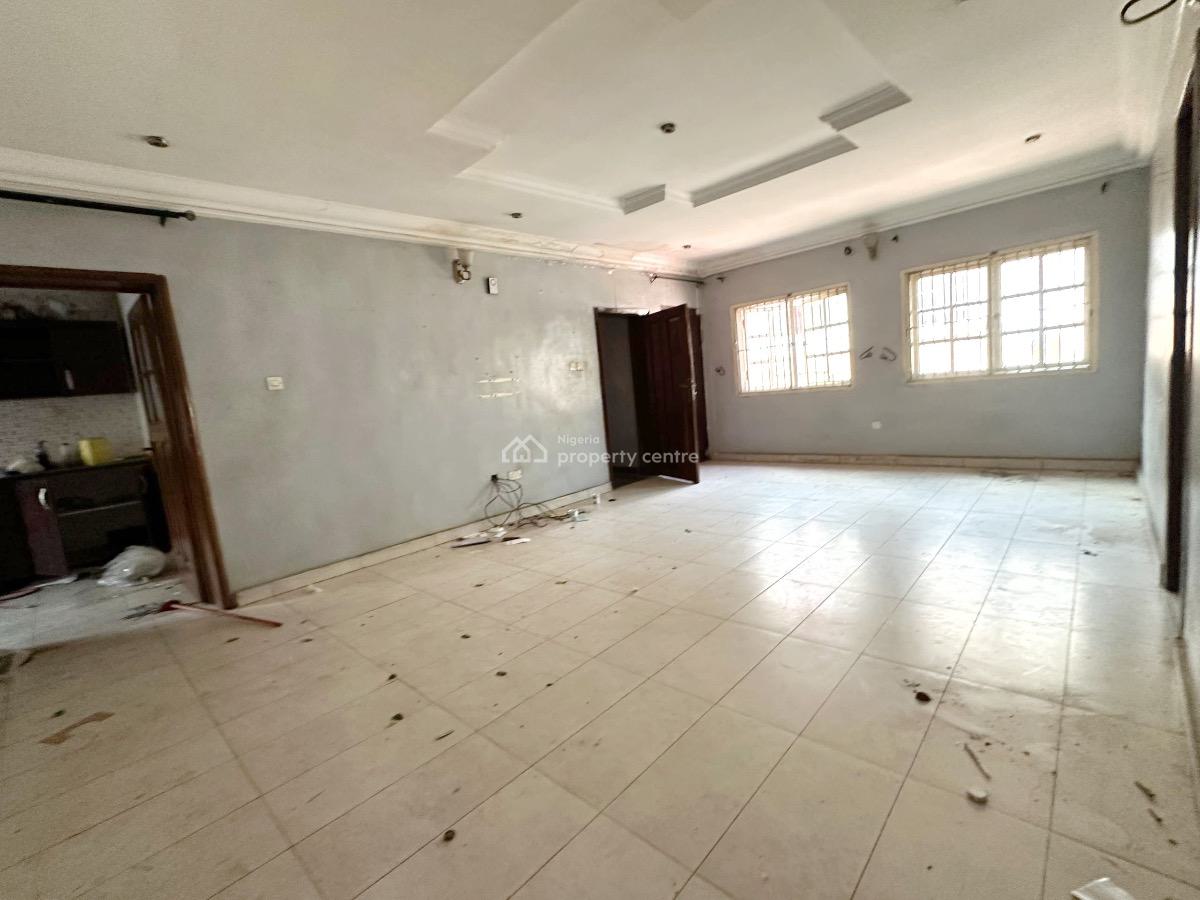 Luxury 3 Bedroom Apartment, Gra Phase 1, Magodo, Lagos, Flat / Apartment for Rent