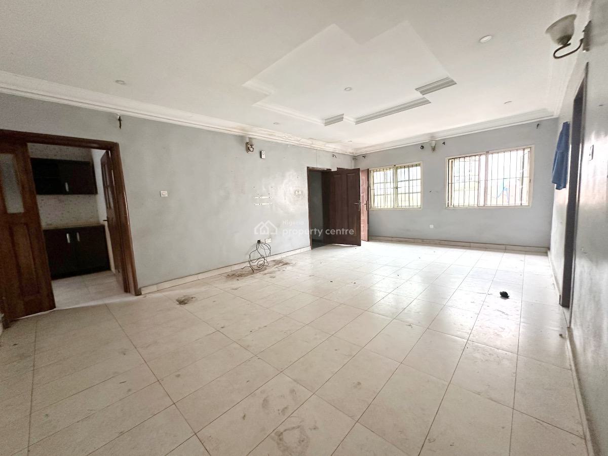 Luxury 3 Bedroom Apartment, Gra Phase 1, Magodo, Lagos, Flat / Apartment for Rent