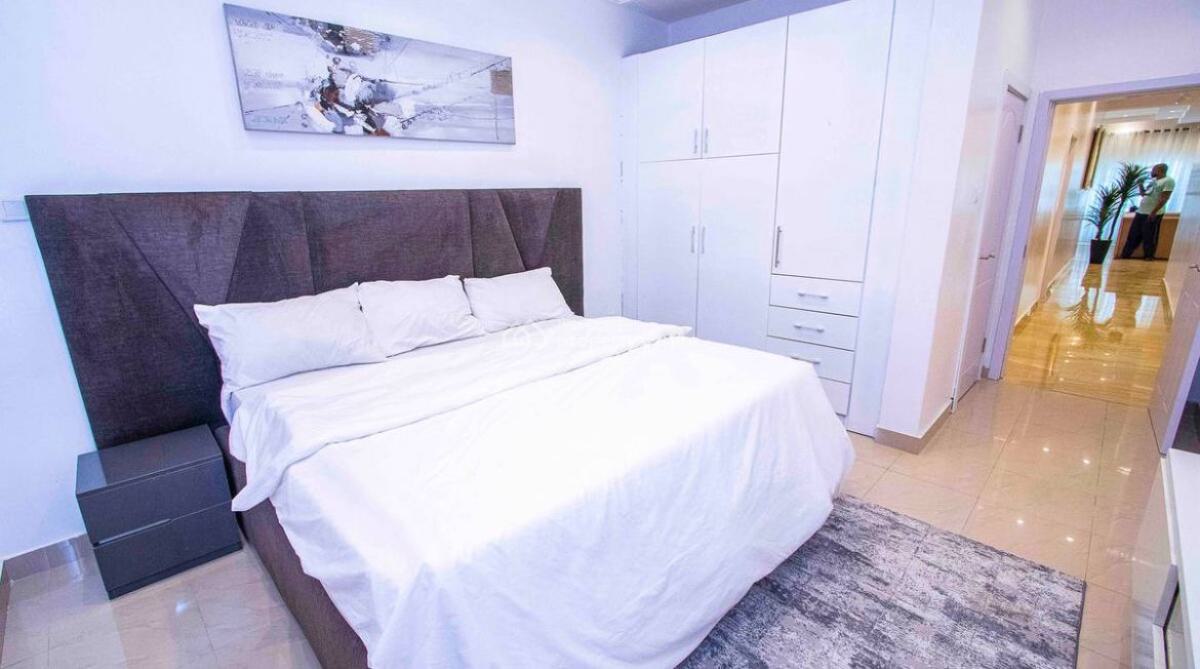 3 Bedroom Apartment with Pool & Gym, Parkview, Ikoyi, Lagos, Flat / Apartment Short Let