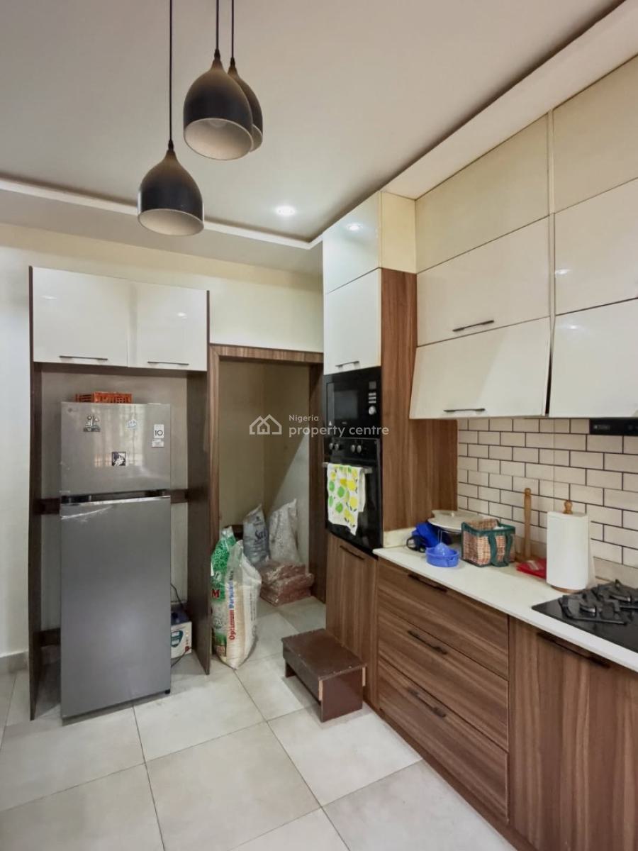 Lovely  5 Beds  Terrace  Bq, Mabushi, Abuja, Terraced Duplex for Sale