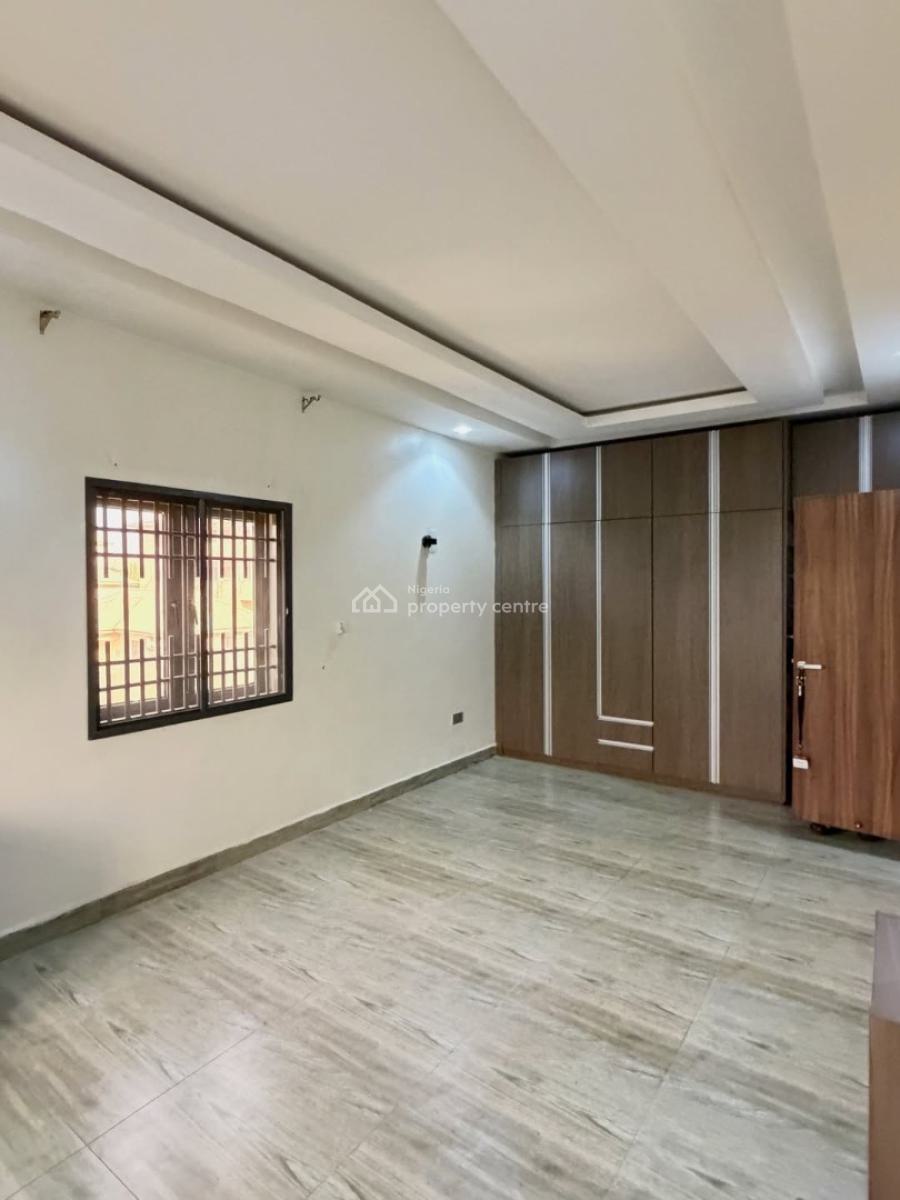 Lovely  5 Beds  Terrace  Bq, Mabushi, Abuja, Terraced Duplex for Sale