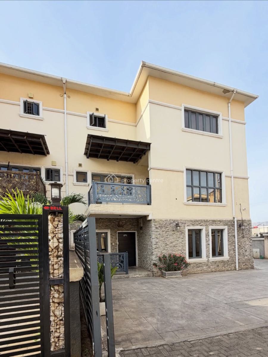 Lovely  5 Beds  Terrace  Bq, Mabushi, Abuja, Terraced Duplex for Sale