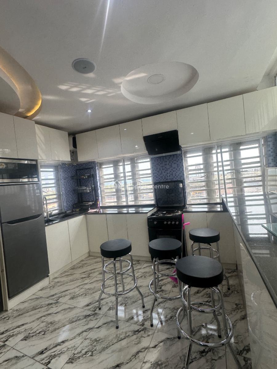 2 Bedroom Apartment, Ologolo, Lekki, Lagos, Flat / Apartment Short Let