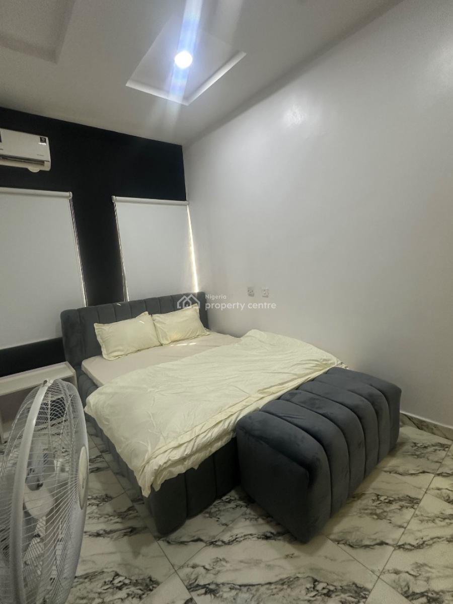 2 Bedroom Apartment, Ologolo, Lekki, Lagos, Flat / Apartment Short Let