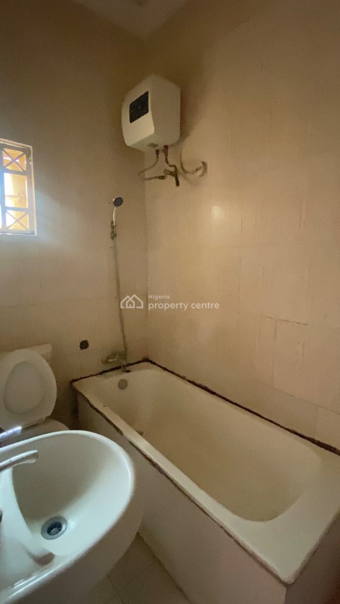 Neatly Built 2 Bedrooms Flat, Katampe (main), Katampe, Abuja, Flat / Apartment for Rent