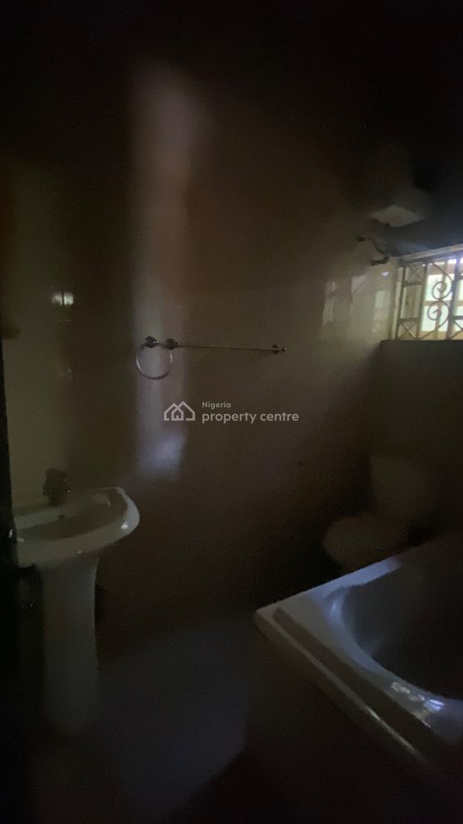 Neatly Built 2 Bedrooms Flat, Katampe (main), Katampe, Abuja, Flat / Apartment for Rent