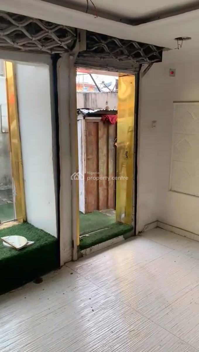Showroom Space, Opebi, Ikeja, Lagos, Shop for Rent