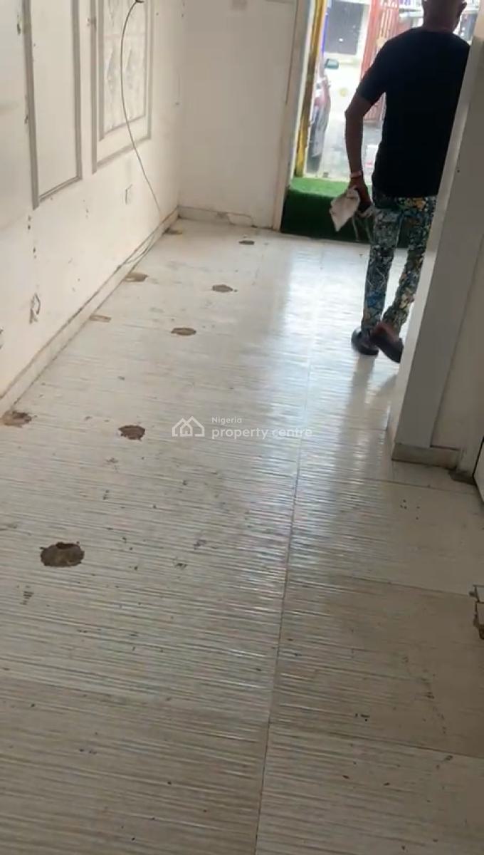 Showroom Space, Opebi, Ikeja, Lagos, Shop for Rent