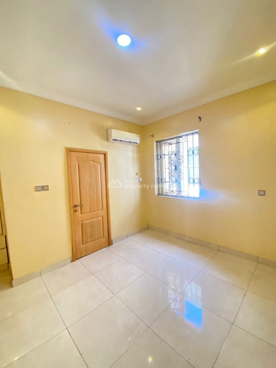 1 Bedroom Shared Apartment, Chevron,lekki, Lekki, Lagos, Self Contain (single Rooms) for Rent