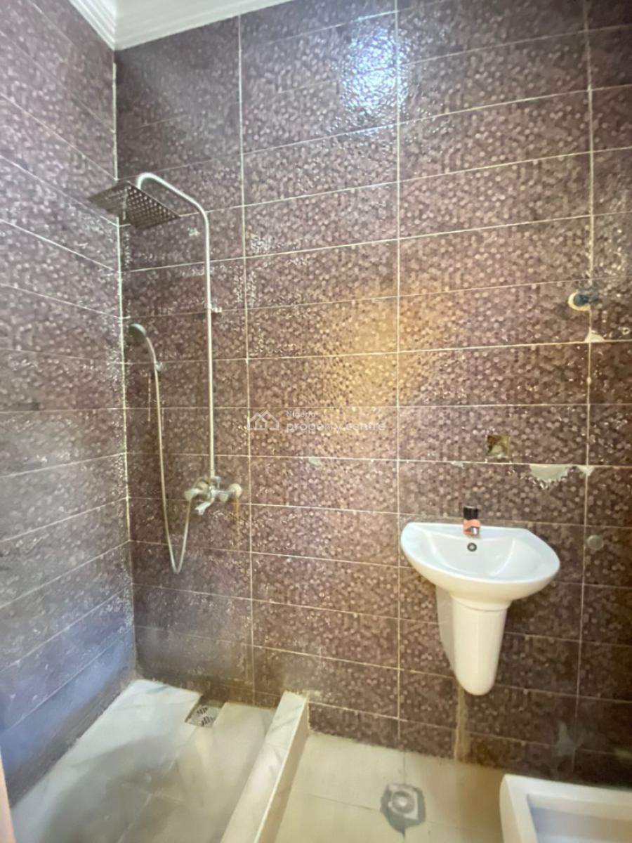 1 Bedroom Shared Apartment, Chevron,lekki, Lekki, Lagos, Self Contain (single Rooms) for Rent