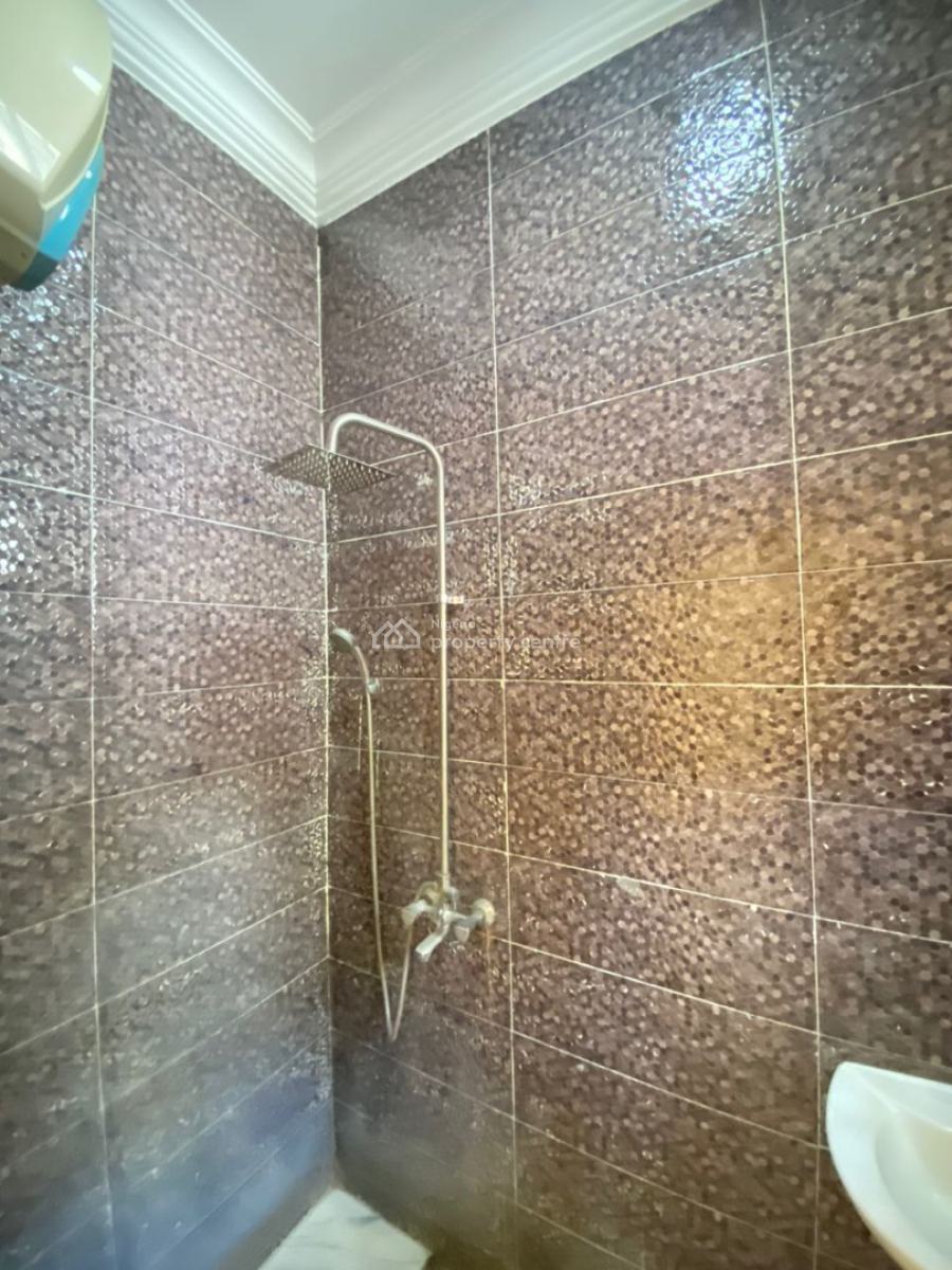 1 Bedroom Shared Apartment, Chevron,lekki, Lekki, Lagos, Self Contain (single Rooms) for Rent