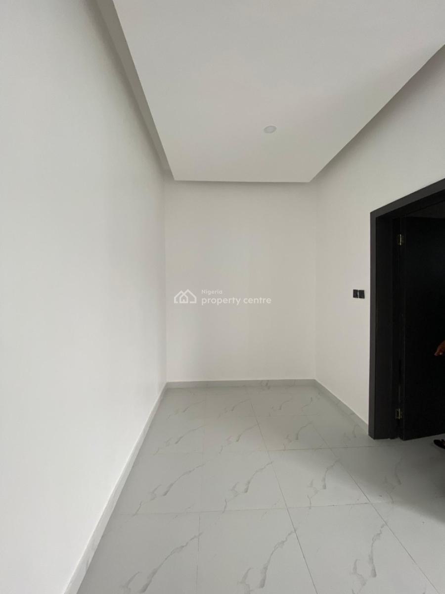 4 Bedroom Semi Detached Duplex with a Room Bq, Extension, Vgc, Lekki, Lagos, Semi-detached Duplex for Sale