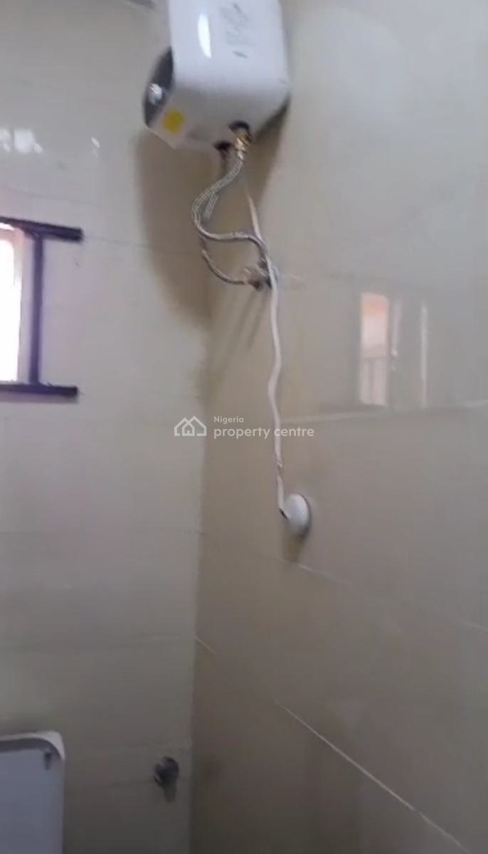 Newly Finished 3 Bedrooms Flat Serviced Apartment, Paradise 2 Estate Chevron Alternative Route, Lekki, Lagos, Flat / Apartment for Rent