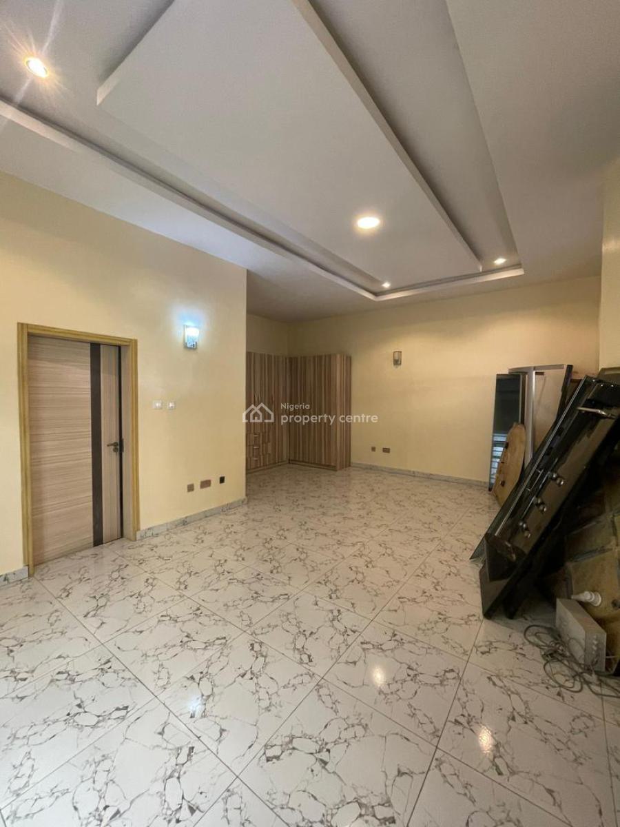 4-bedroom Semi-detached Duplex with Bq, Ikota Lekki, Lekki, Lagos, Semi-detached Duplex for Rent